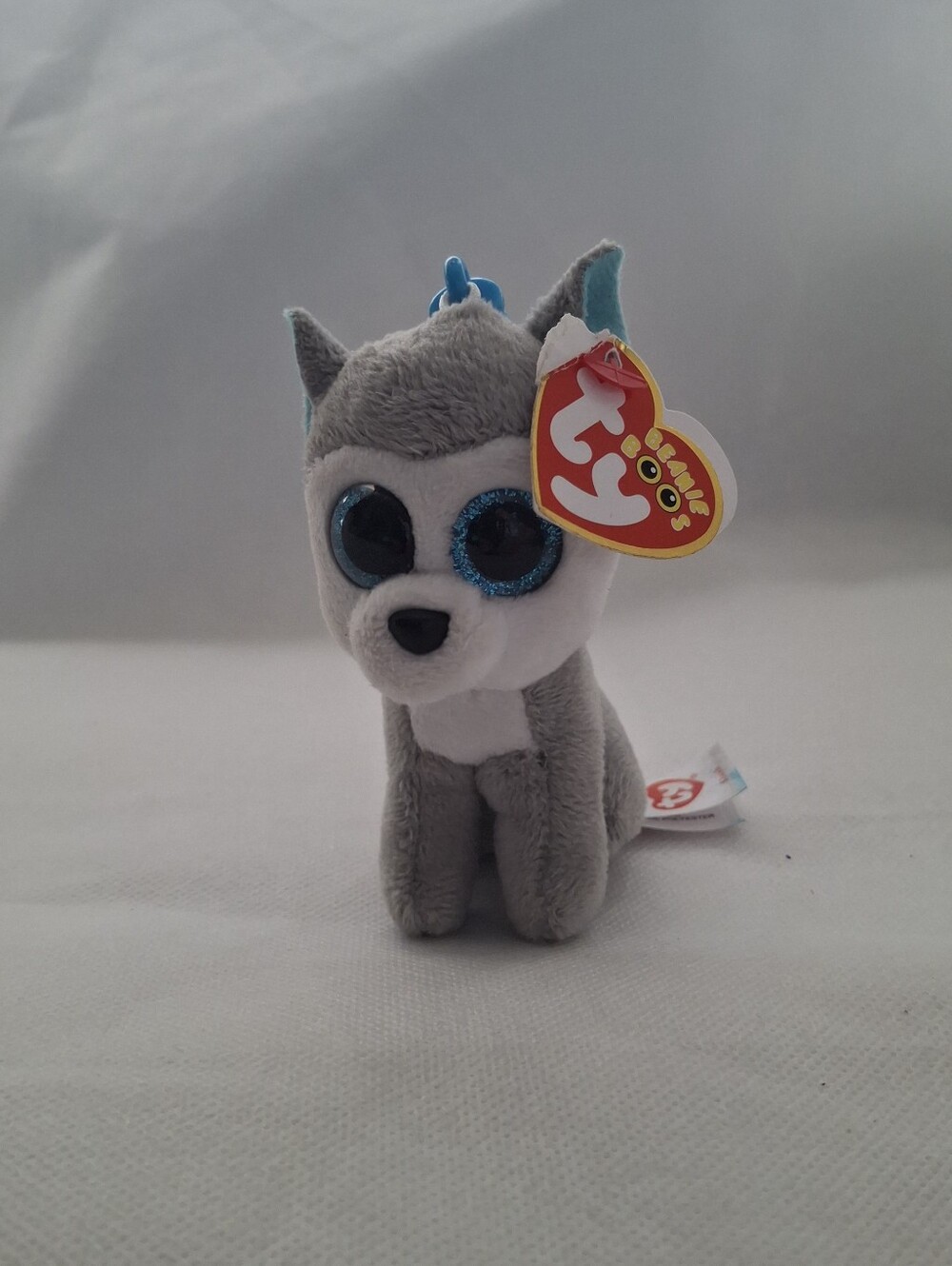 Ty Husky Dog Beanie Boo Plush Key Clip Gray Blue Eyes 3.5"